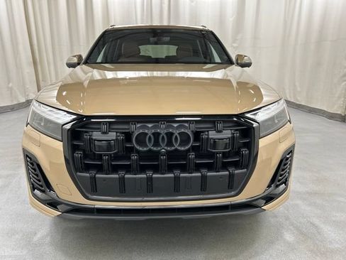 Used 2025 Audi Q7 2.0T Premium Plus w/ Premium Plus Package AWD/4WD image 29