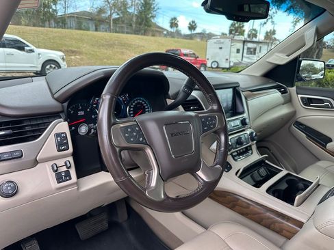 Used 2020 GMC Yukon XL Denali image 27