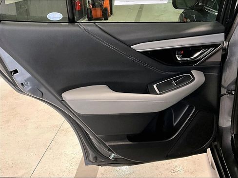 Used 2023 Subaru Outback Limited image 22