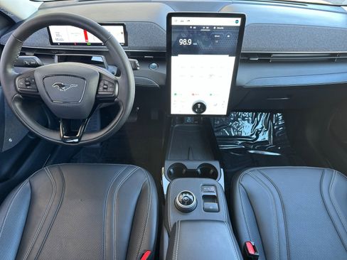 Used 2023 Ford Mustang Mach-E Premium image 13