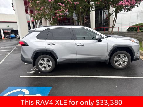 Used 2023 Toyota RAV4 XLE AWD/4WD image 21