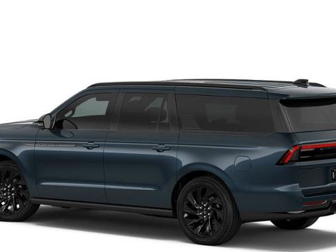 New 2026 Lincoln Navigator L Reserve AWD/4WD image 24