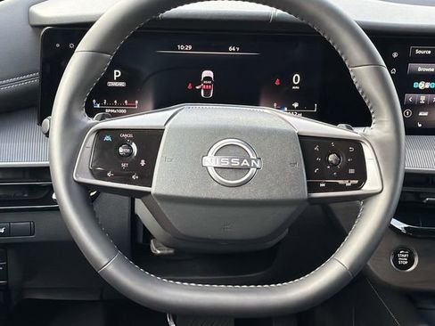 Certified 2025 Nissan Murano SV FWD image 8