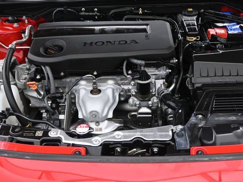 Used 2025 Honda Civic Sport image 16