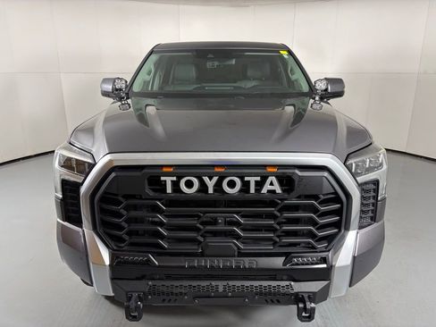 Used 2023 Toyota Tundra Limited AWD/4WD image 3
