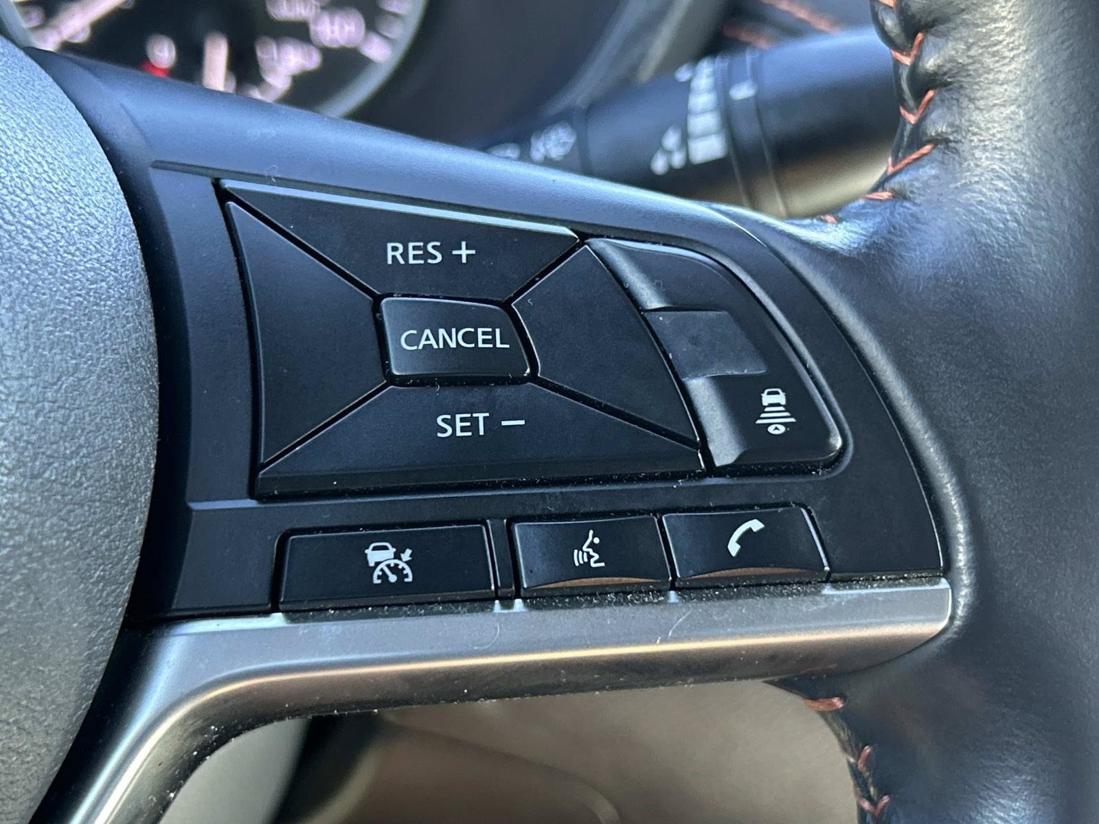 Used 2022 Nissan Sentra SR w/ Trunk Package FWD image 23