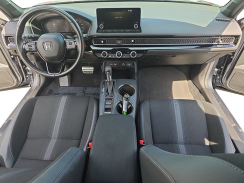 Used 2024 Honda Civic Sport image 9