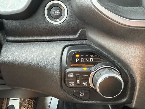 Used 2020 RAM 1500 Big Horn AWD/4WD image 25
