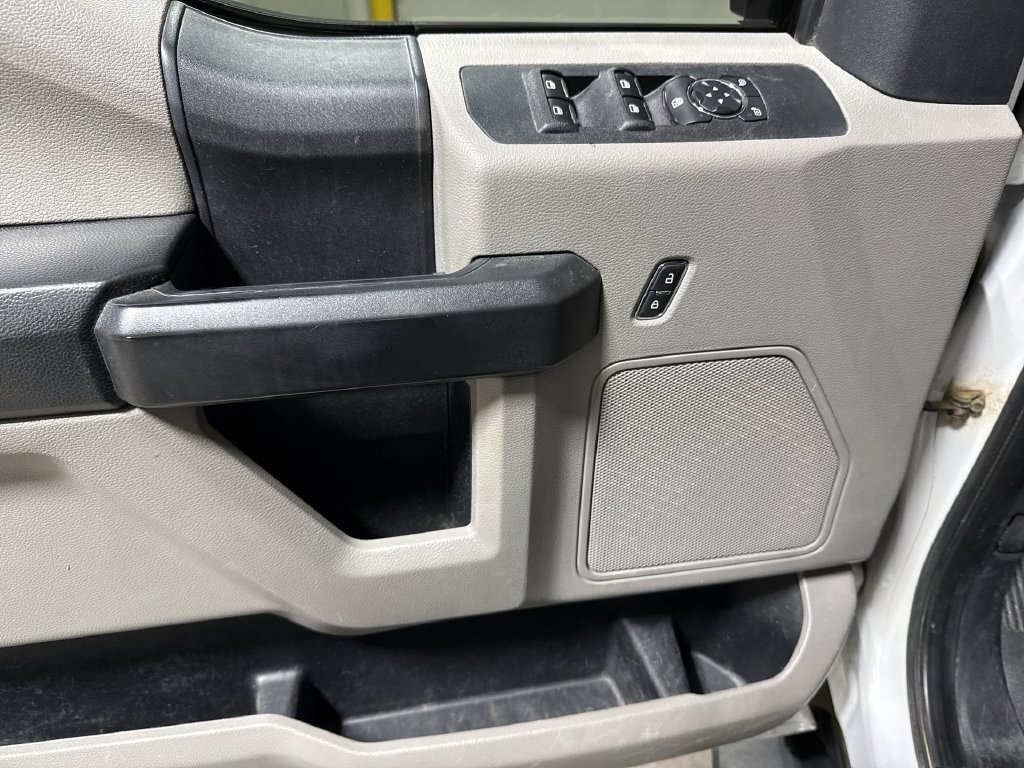 Used 2019 Ford F350 XL w/ Power Equipment Group AWD/4WD image 19