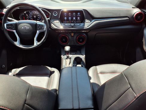 Used 2021 Chevrolet Blazer RS w/ Enhanced Convenience Package FWD image 11