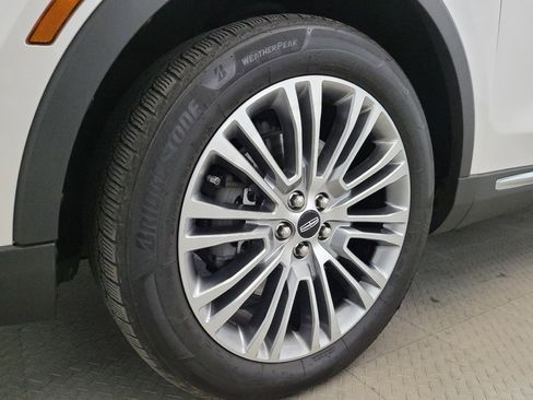 Used 2017 Lincoln MKX Reserve w/ Lincoln MKX Climate Package AWD/4WD image 31