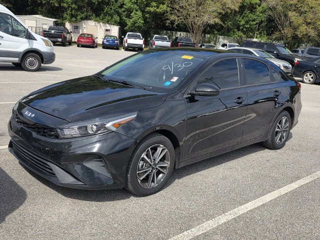 Used 2024 Kia Forte LXS FWD image 14