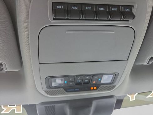 New 2026 Ford F250 XLT w/ XLT Premium Package AWD/4WD image 22