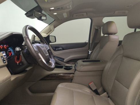 Used 2020 GMC Yukon XL SLT RWD image 17