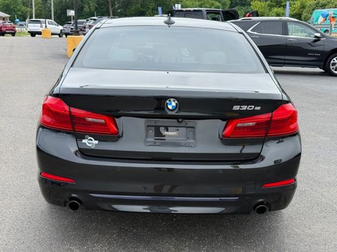 Used 2019 BMW 530e xDrive w/ Convenience Package AWD/4WD image 7