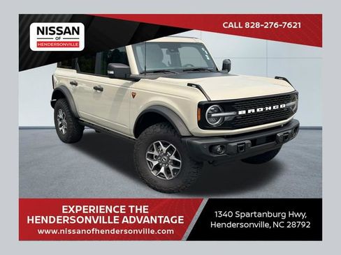 Used 2025 Ford Bronco Badlands AWD/4WD image 1