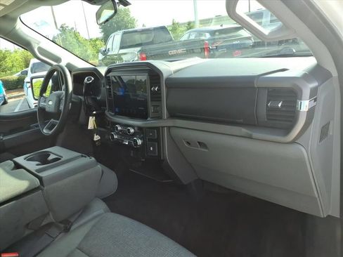 Used 2025 Ford F150 XLT w/ Equipment Group 301A Standard AWD/4WD image 16
