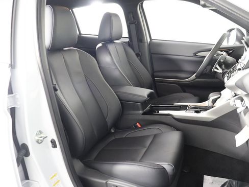 New 2026 Mitsubishi Eclipse Cross SEL image 32