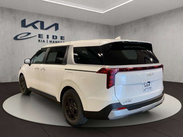 New 2027 Kia Carnival FWD image 16