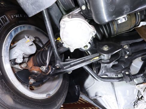 Used 1987 Acura Legend L image 49