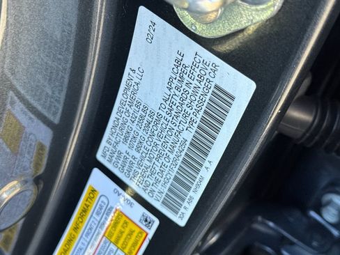 Used 2024 Honda Accord EX image 38