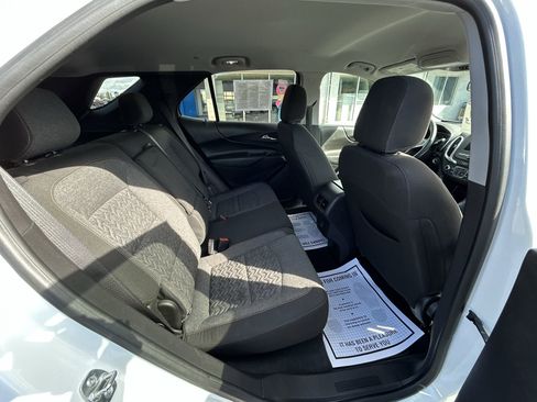 Used 2024 Chevrolet Equinox LT image 23