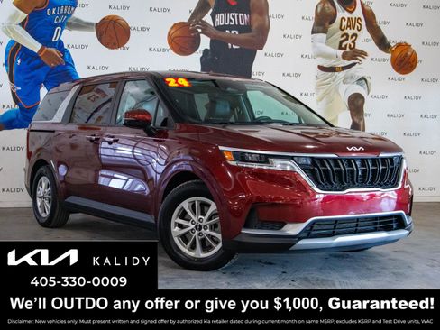 Used 2024 Kia Carnival LX image 1