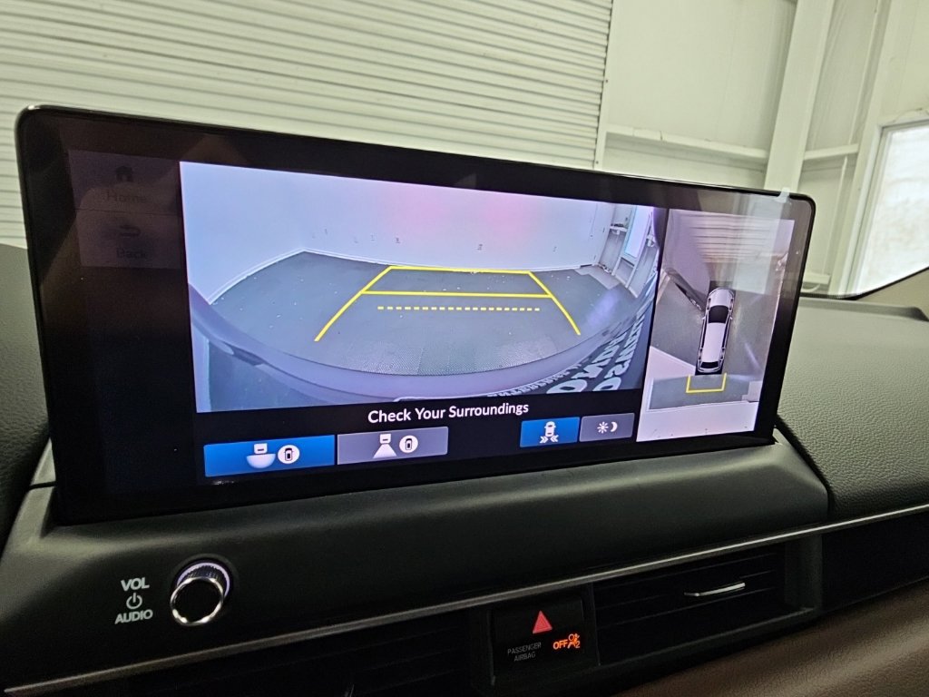 New 2026 Honda Pilot Touring image 19