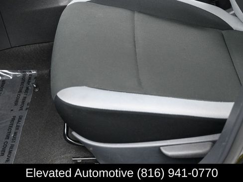 Used 2025 Nissan Versa S w/ Trunk Package image 16