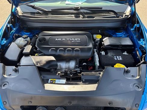 Used 2017 Jeep Cherokee Altitude image 25