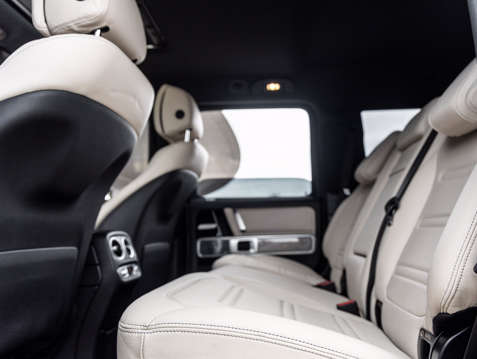 Used 2020 Mercedes-Benz G 550 image 38