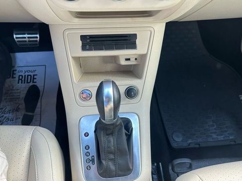 Used 2016 Volkswagen Tiguan R-Line image 35
