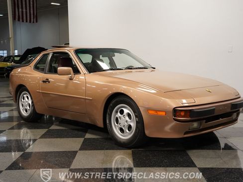 Used 1987 Porsche 944 S image 16