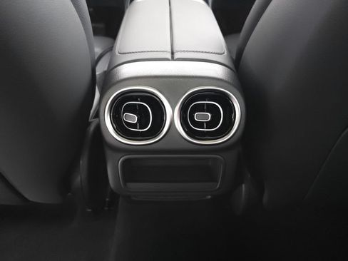 Certified 2026 Mercedes-Benz GLC 300 4MATIC image 28