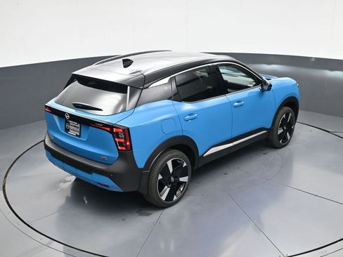 New 2026 Nissan Kicks SR w/ SR Premium Package FWD image 30