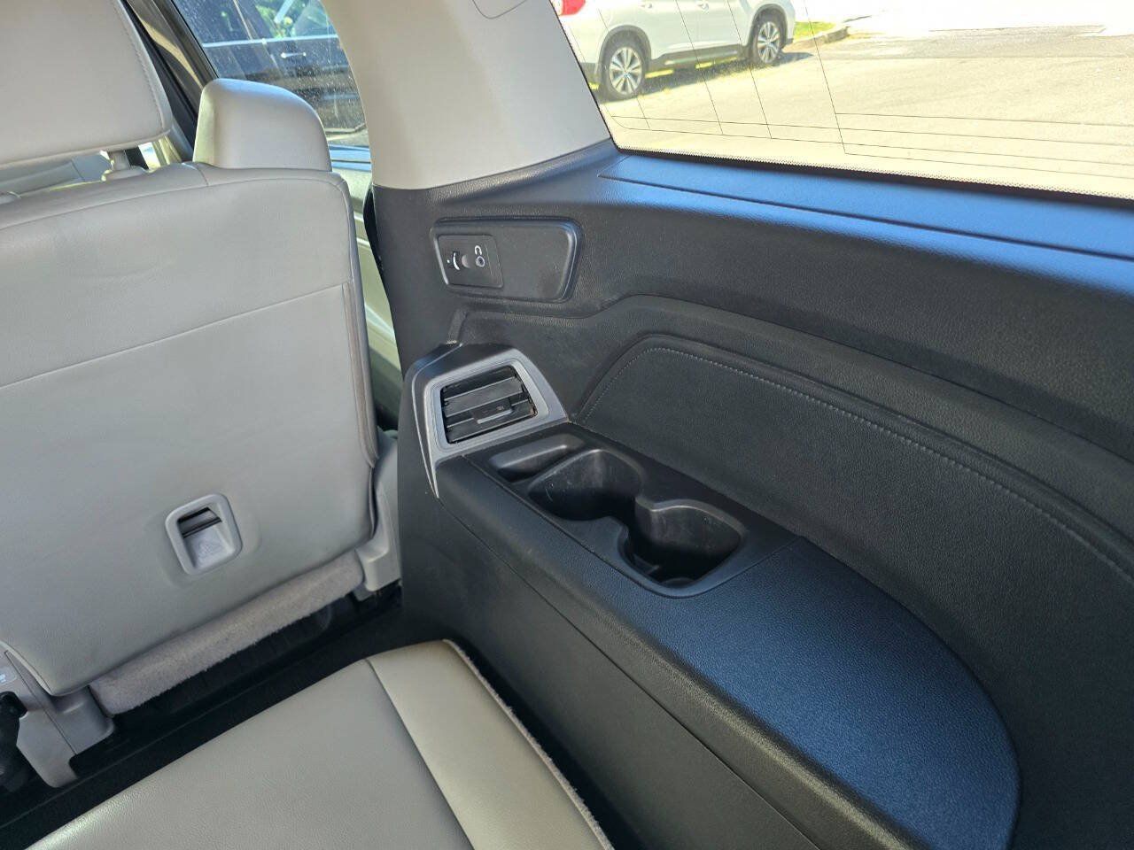 Used 2018 Honda Odyssey EX-L image 34
