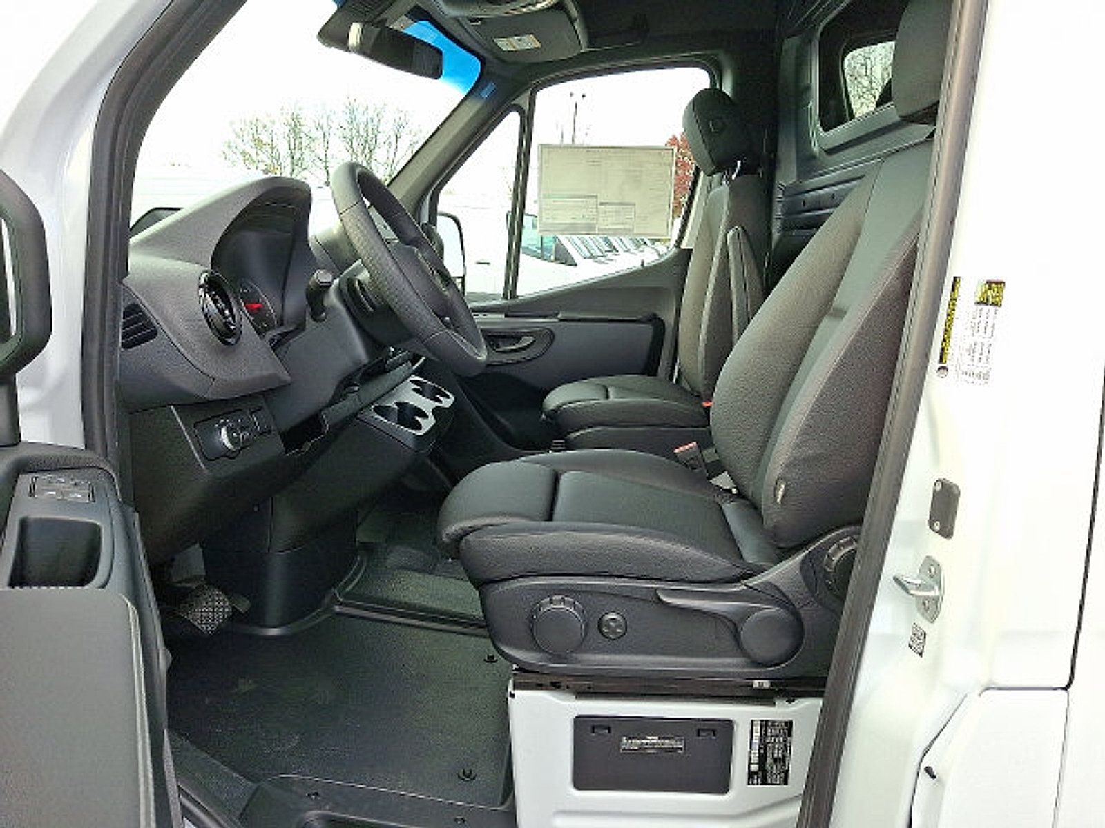 Used 2026 Mercedes-Benz Sprinter 3500 image 12