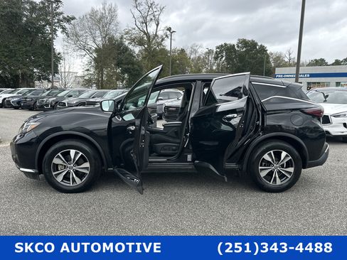 Used 2021 Nissan Murano SV image 31