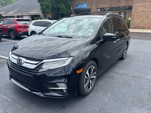 Used 2019 Honda Odyssey Elite image 4