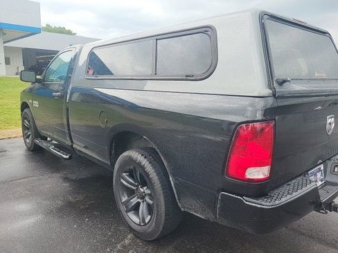 Used 2018 RAM 1500 Tradesman w/ Power & Remote Entry Group AWD/4WD image 3