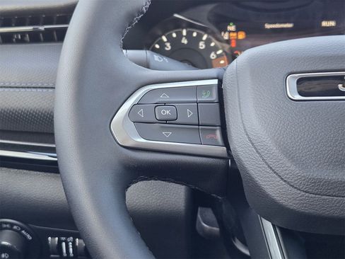 New 2026 Jeep Compass Latitude image 26