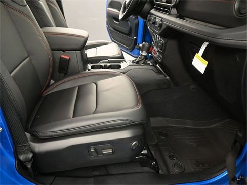 New 2026 Jeep Wrangler Unlimited Rubicon image 35