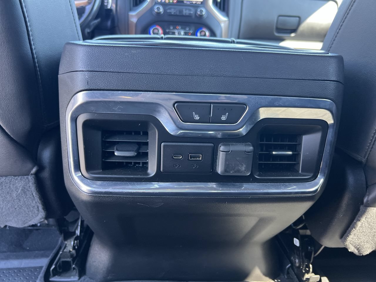 Used 2021 Chevrolet Silverado 3500 High Country AWD/4WD image 33