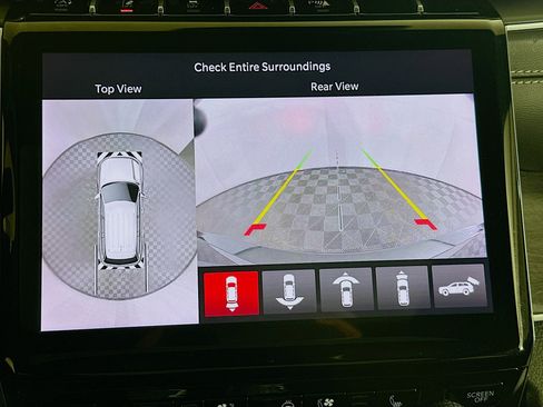 Used 2024 Jeep Grand Cherokee L Limited w/ Luxury Tech Group II image 23