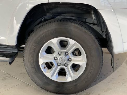 Used 2024 Toyota 4Runner SR5 image 12