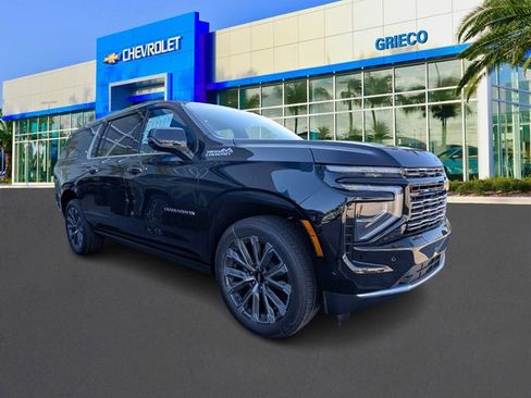 New 2026 Chevrolet Suburban High Country AWD/4WD image 1