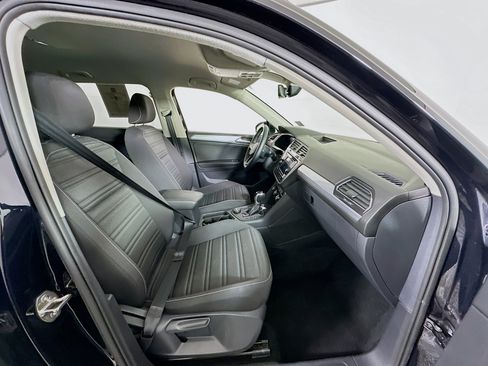 Used 2024 Volkswagen Tiguan S image 32