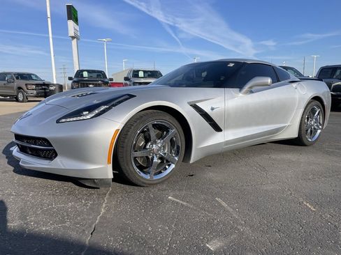 Used 2014 Chevrolet Corvette Stingray Coupe w/ 2LT Preferred Equipment Group image 7