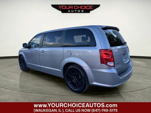 Used 2019 Dodge Grand Caravan GT FWD image 5