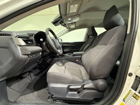 Certified 2025 Toyota Camry LE FWD image 12